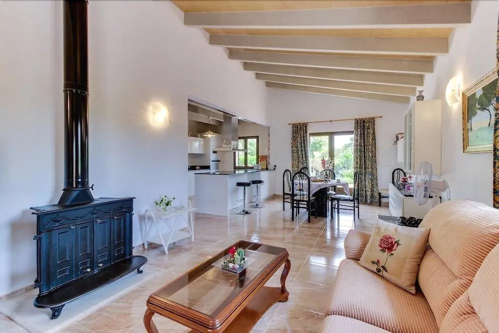 Finca Altra Casa サンタ・マルガリーダ